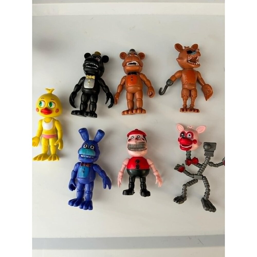 Set Of 7 Five Nights At Freddys Action Figures
